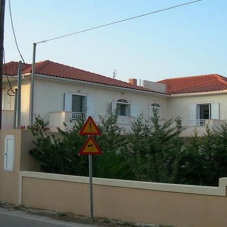 Apartmán Theasis House Khelmáta Exteriér fotografie