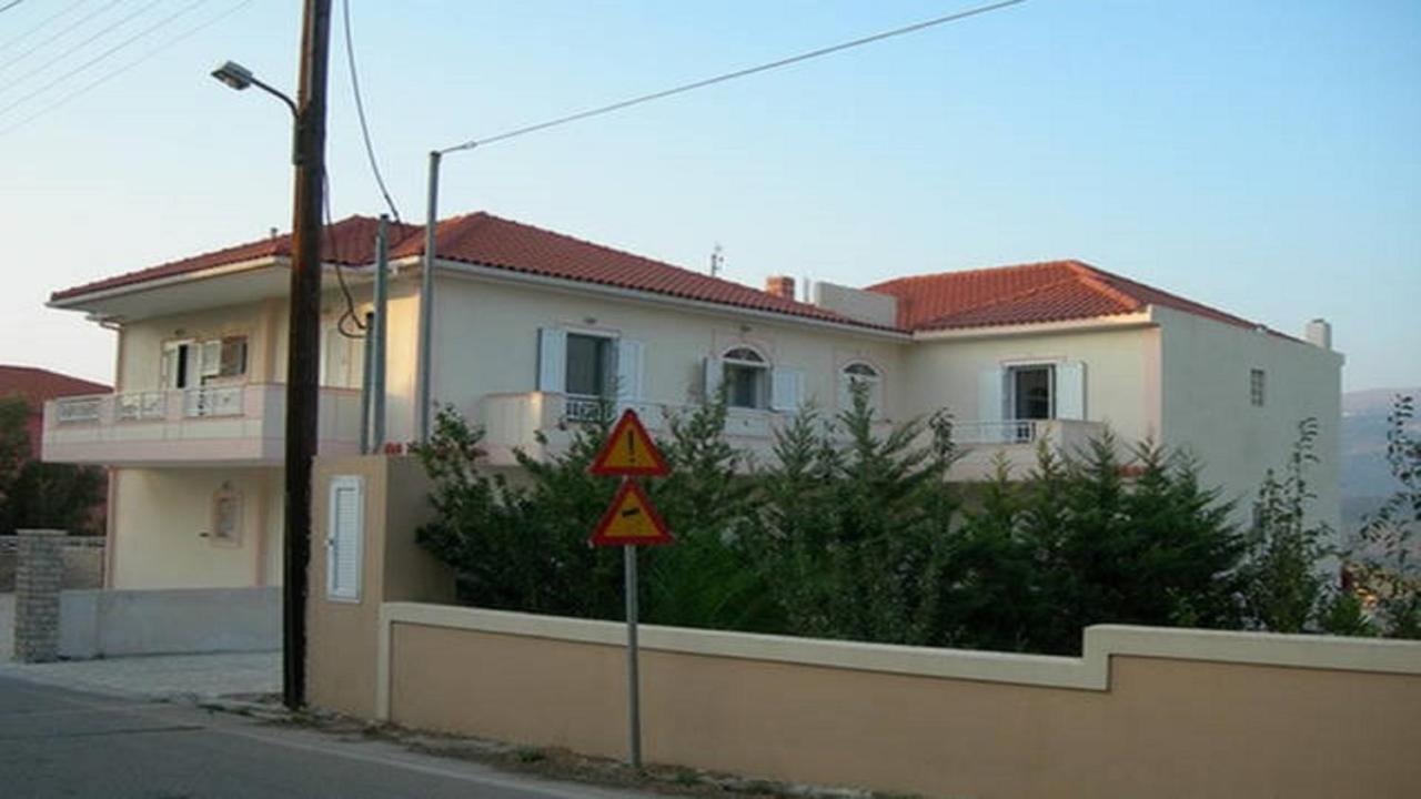 Apartmán Theasis House Khelmáta Exteriér fotografie
